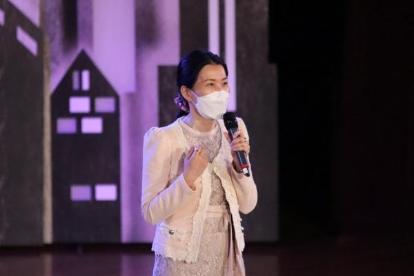 Closing speech by Principal Ms Cheung