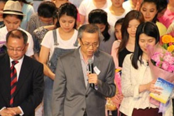 Prayer led by our School Supervisor, Dr. Eddie Ho	